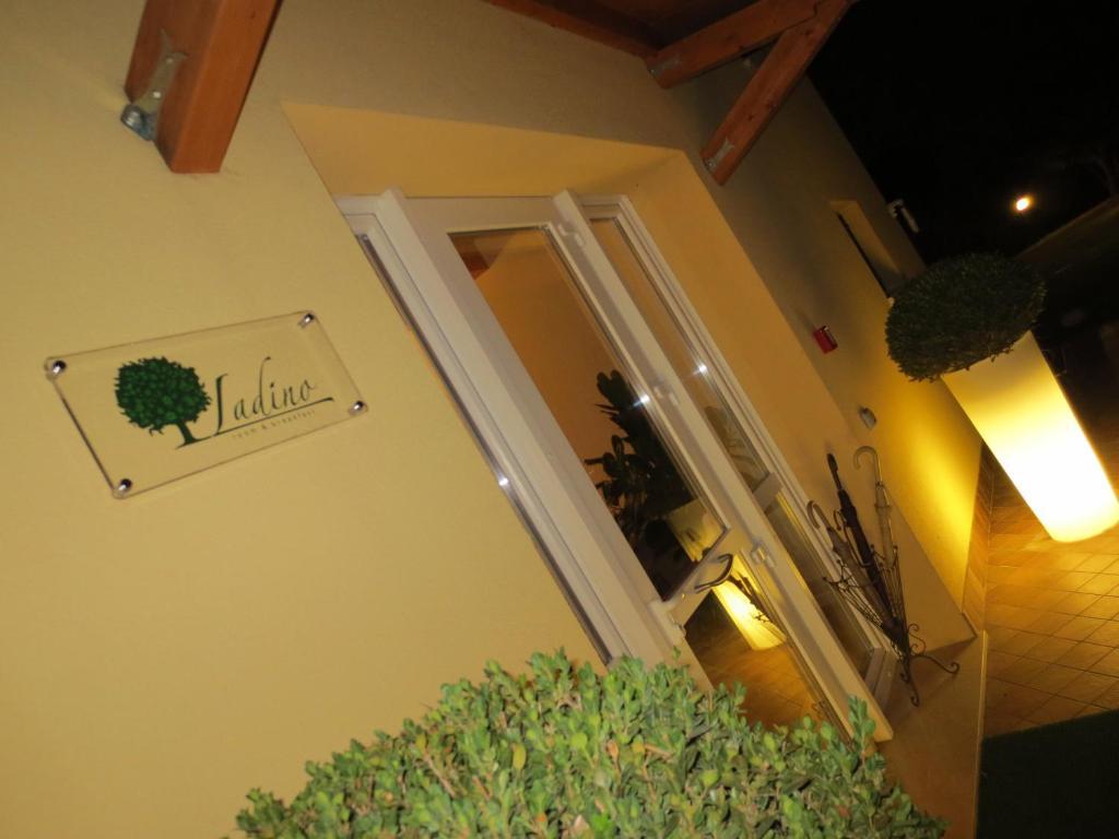 Ladino Room & Breakfast Ferrara Exterior photo